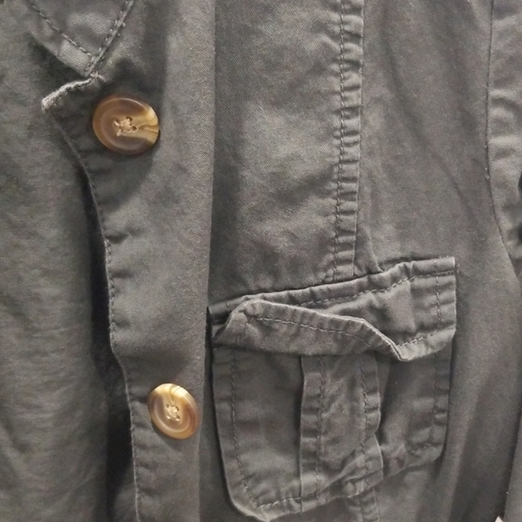 Light Button Up Jacket - Picture 3 of 4
